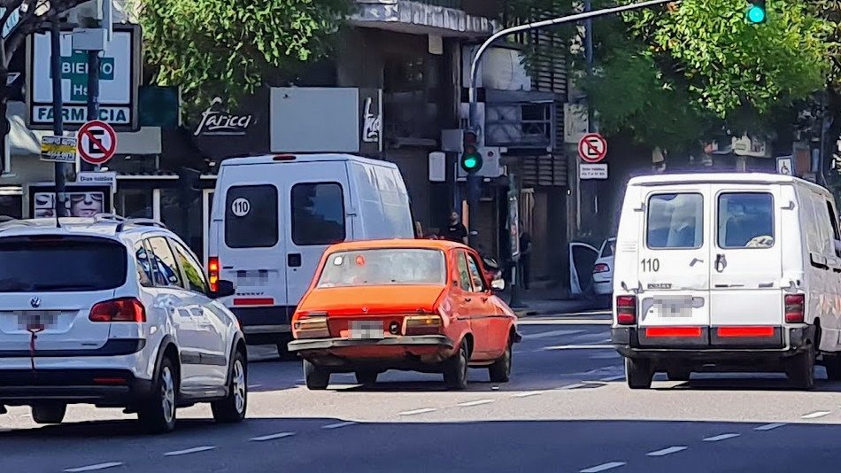 Renault 12 rojo, San Cristóbal