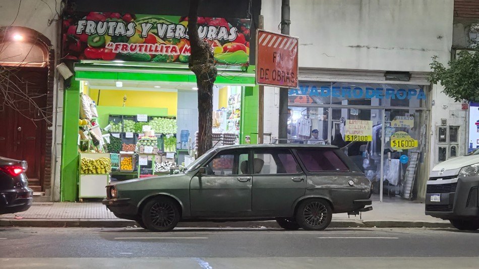 Renault 12 Break, verde