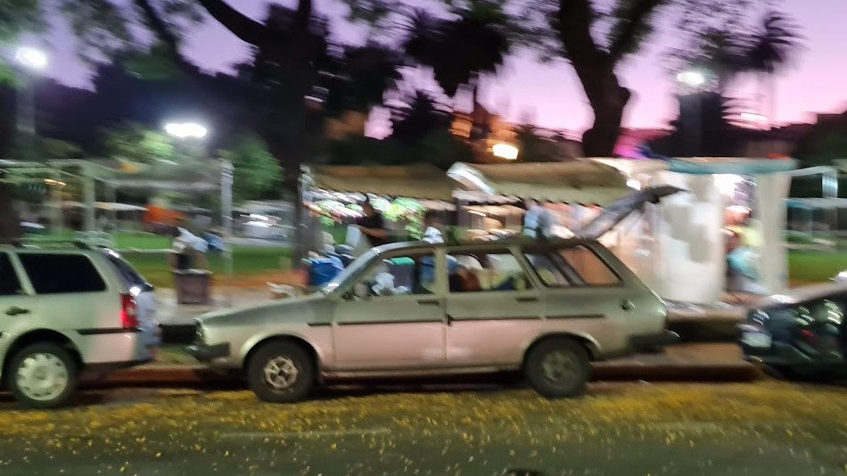 Renault 12 Break gris metalizado, Recoleta Renault 12 Break gris metalizado, Recoleta