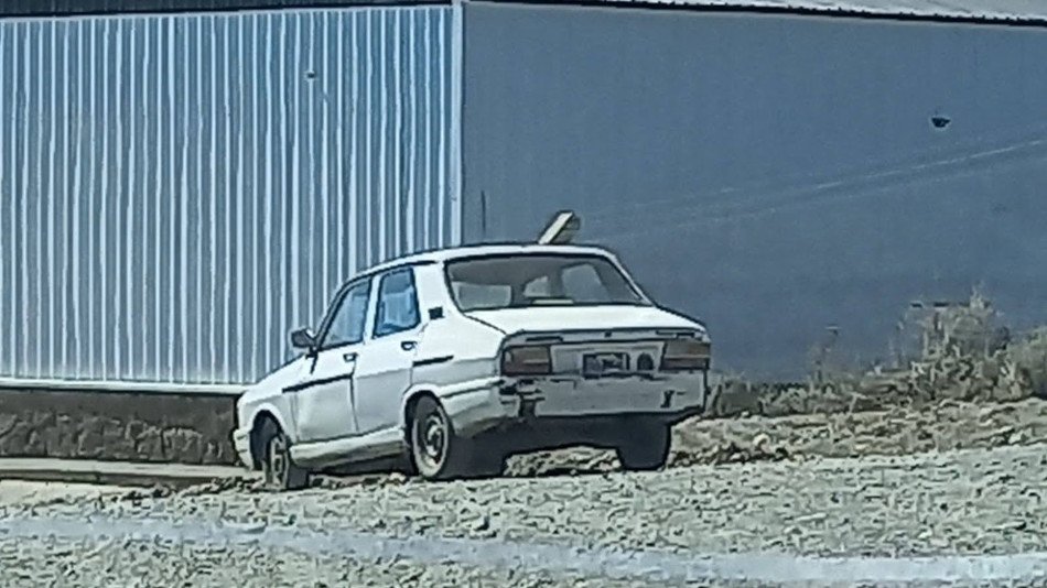 Renault 12 blanco, El Calafate Renault 12 blanco, El Calafate